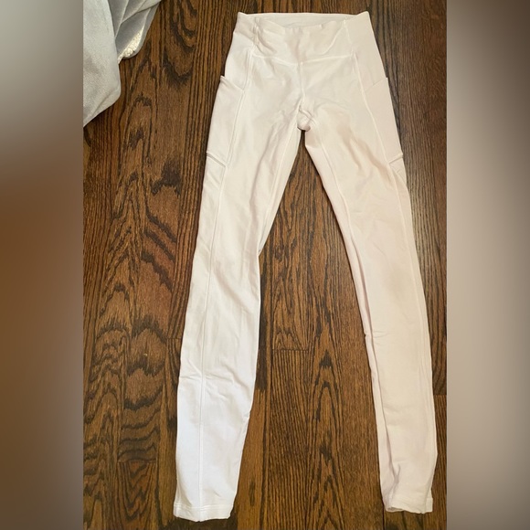 White lululemon leggings - Picture 3 of 5